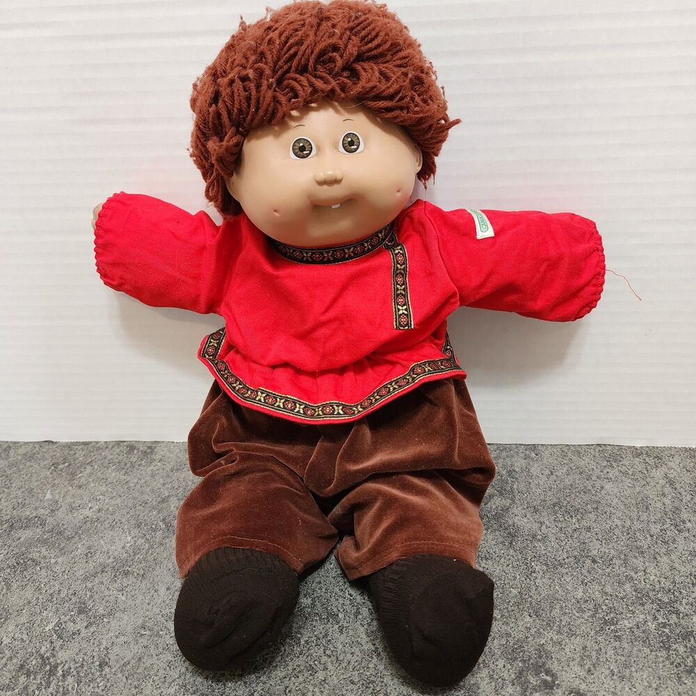 VTG 1985 Cabbage Patch Kids Boy Doll World Travelers Russian Outfit